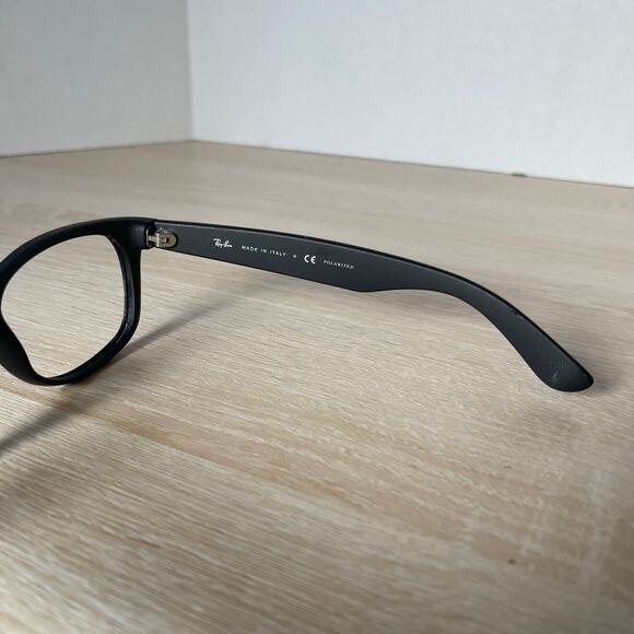 Ray-Ban RB2132 New Wayfarer 622/58 Sunglasses Rubber Black FRAMES ONLY 55-18 - Picture 6 of 8